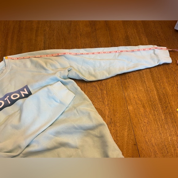 Peloton Light Blue Crewneck Sweater - Size M - Picture 11 of 12
